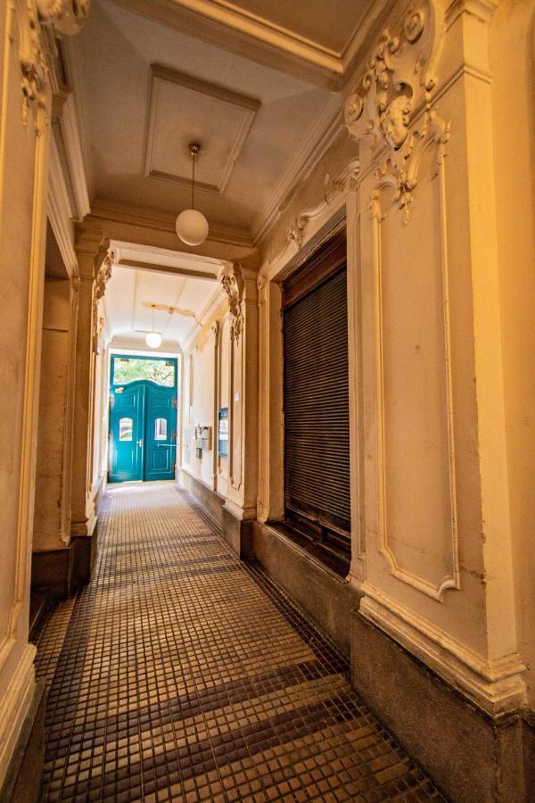 3Bdr Oasis In The Heart Of Prague Apartment Exterior photo
