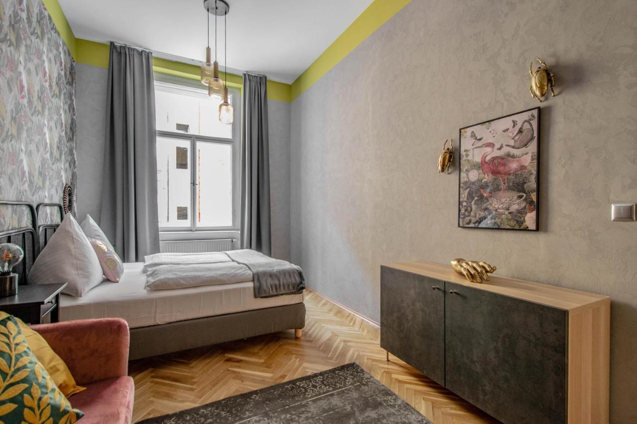 3Bdr Oasis In The Heart Of Prague Apartment Exterior photo